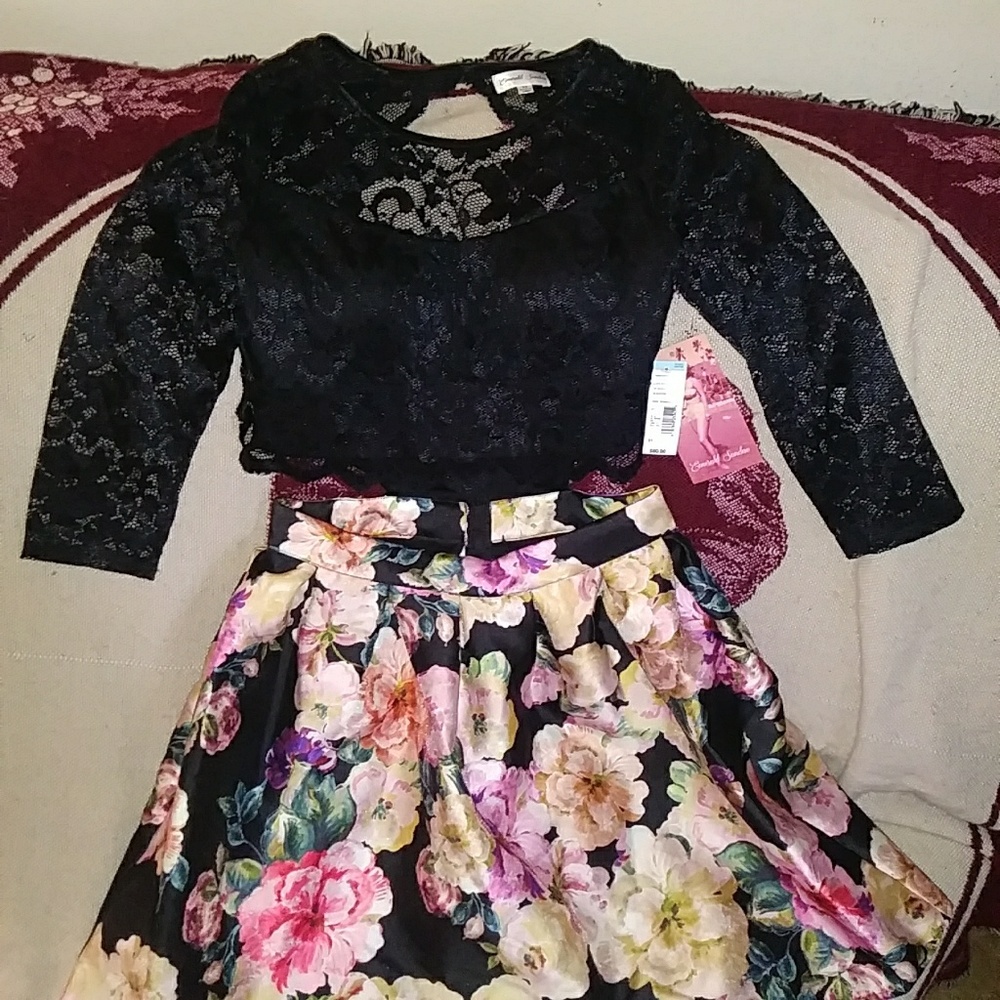 Young lady Dress